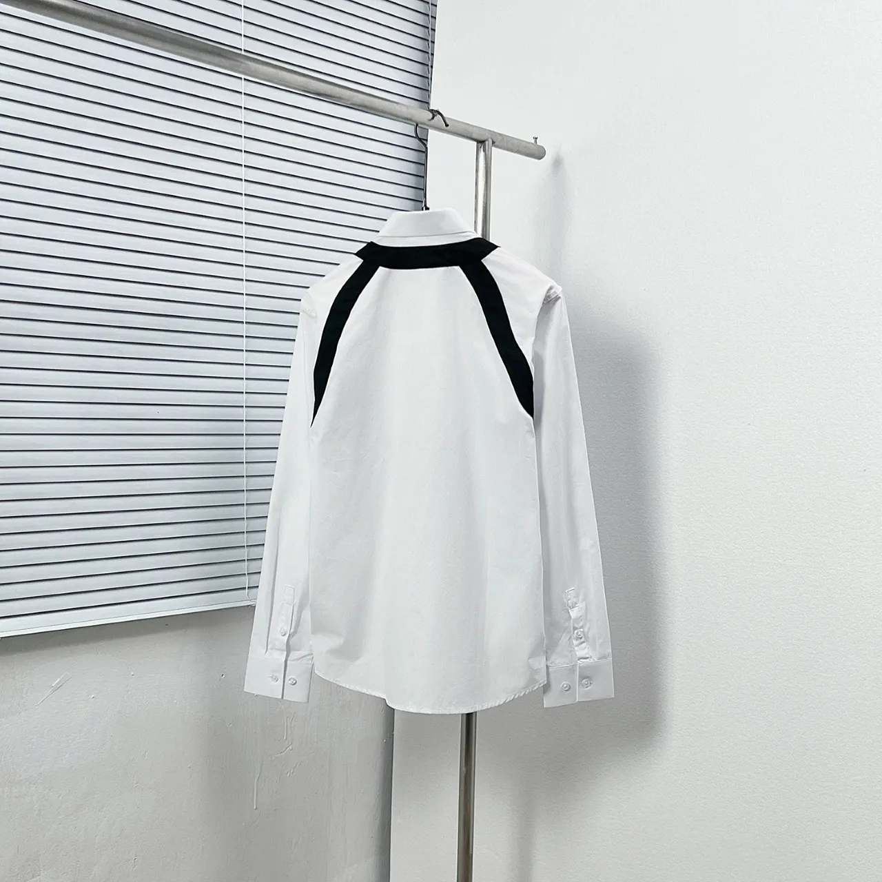 Alexander Mc Quee · Black White Sizes：M-3XL ：